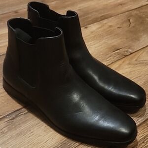 EXPRESS SLIP ON DRESS LEATHER BOOT MEN SIZE 8